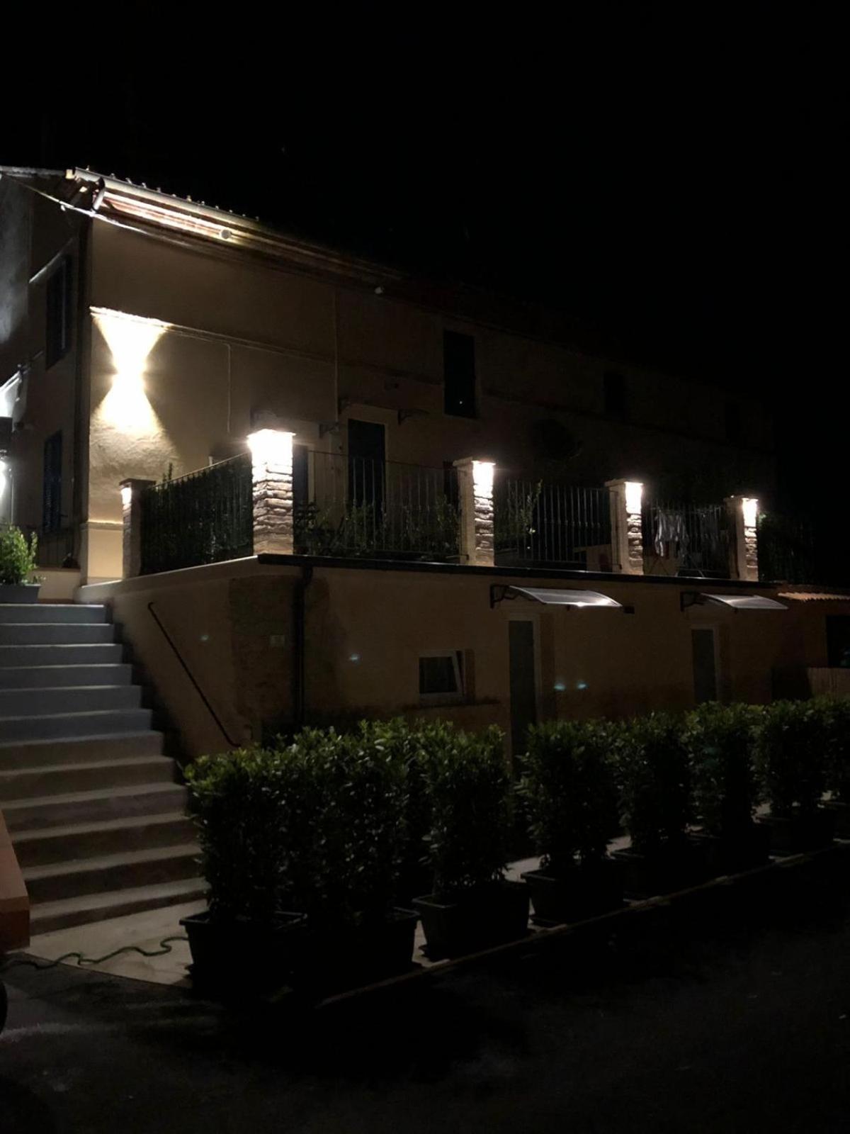 Queen Appartamenti E Camere Campofilone Экстерьер фото