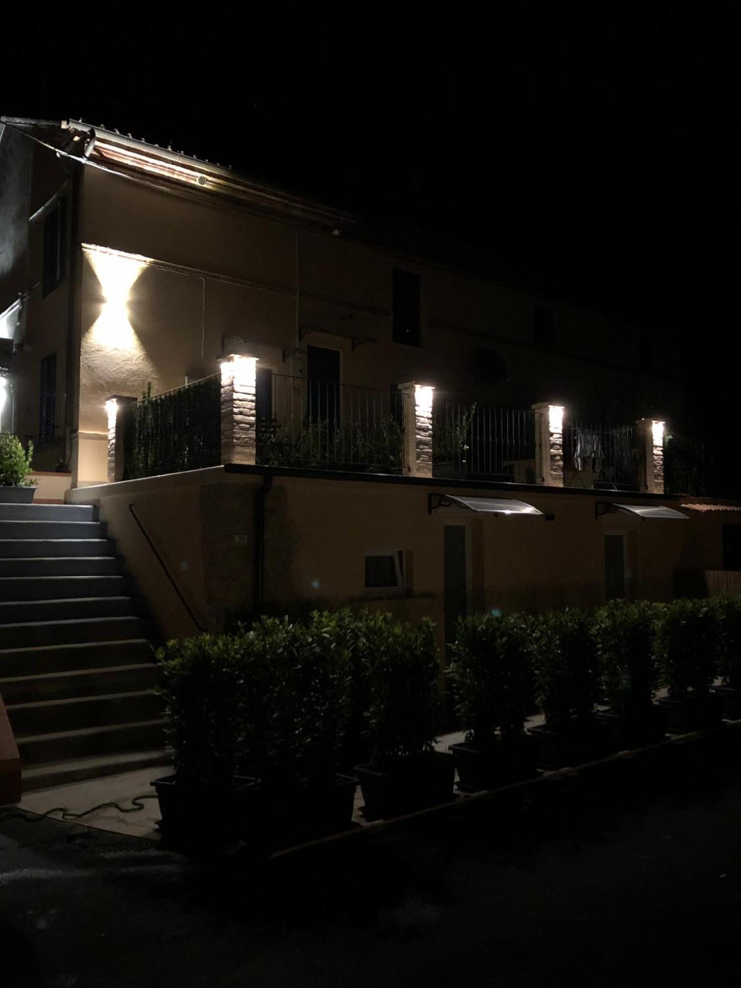 Queen Appartamenti E Camere Campofilone Экстерьер фото