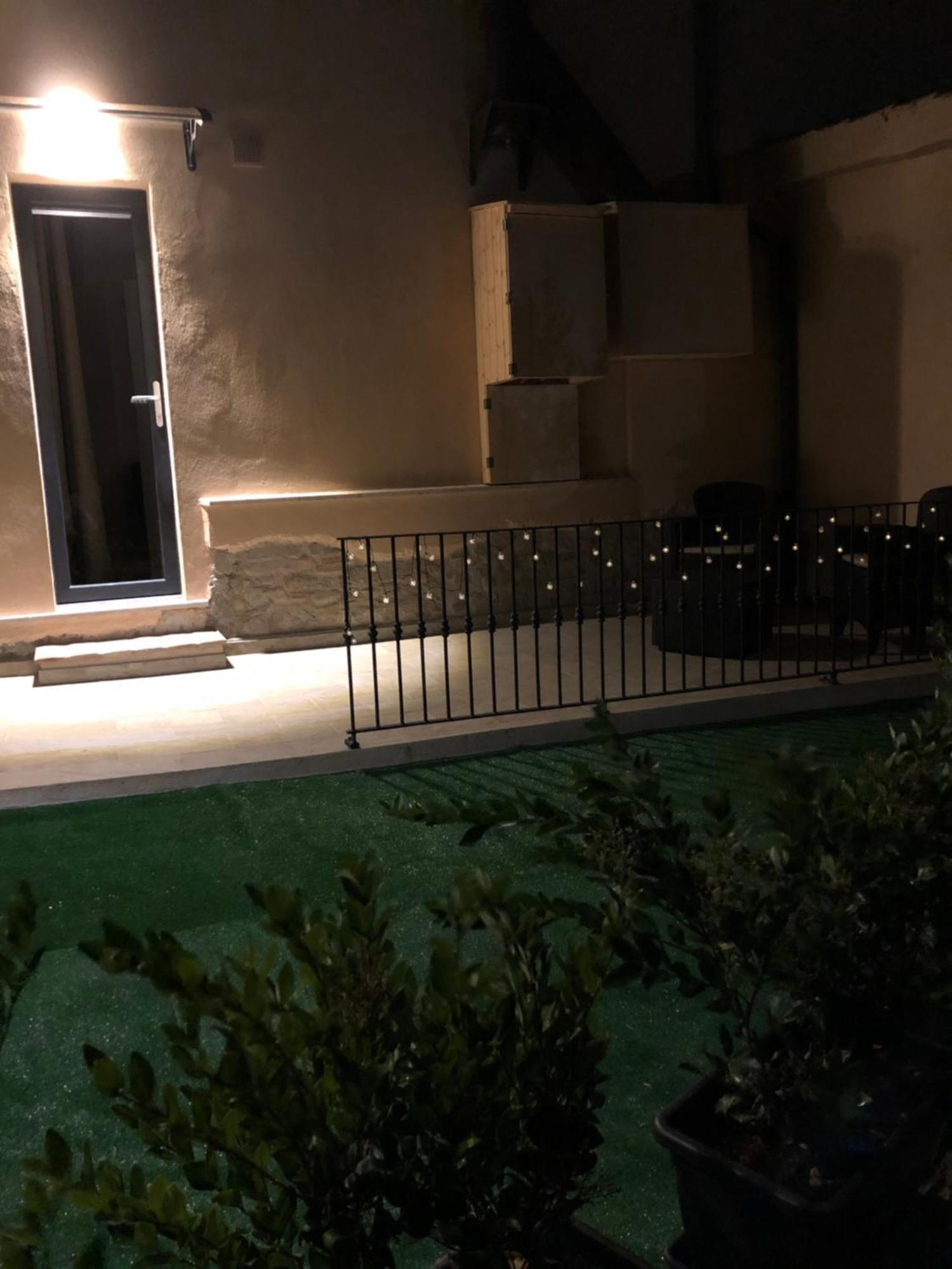 Queen Appartamenti E Camere Campofilone Экстерьер фото